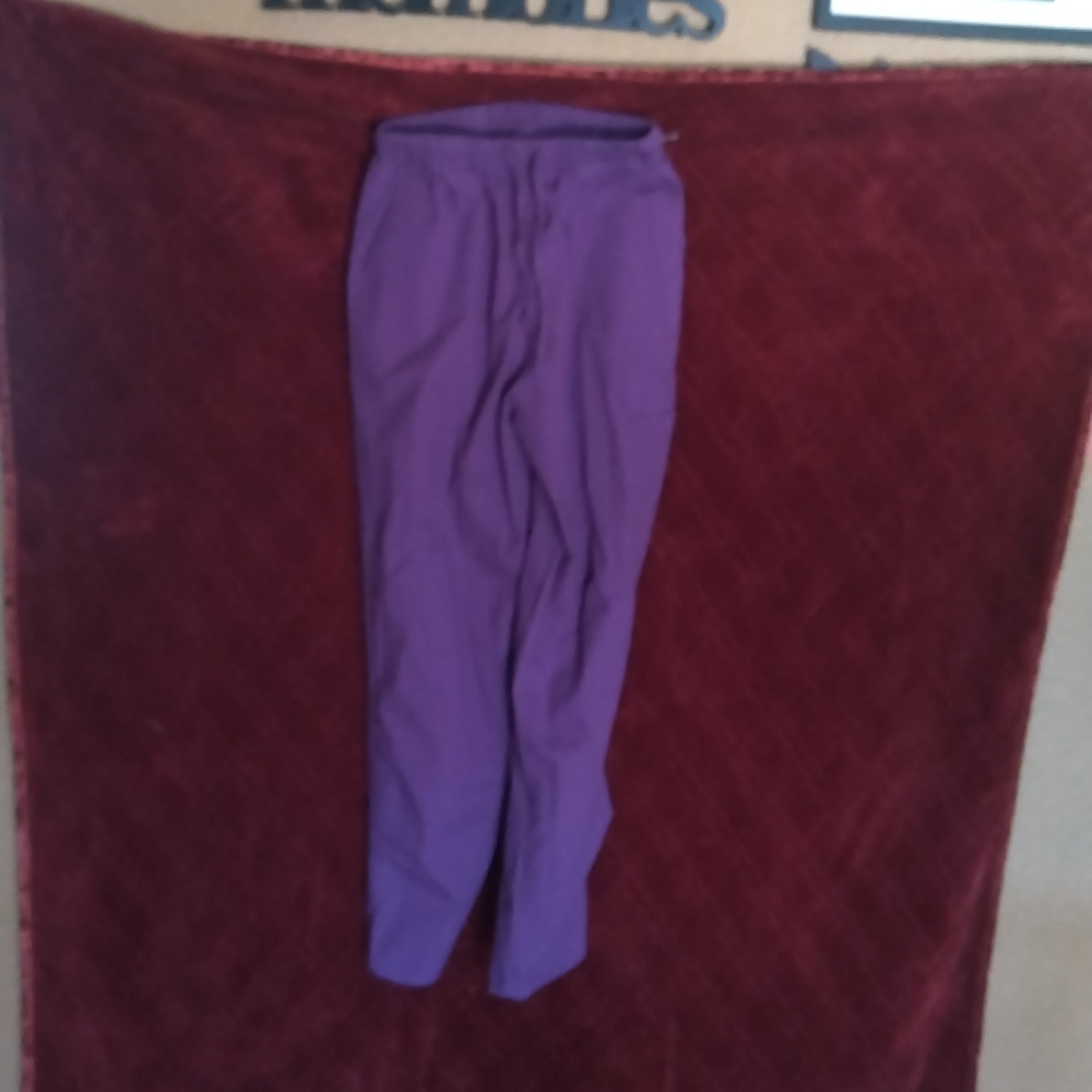 Nursing scrubs